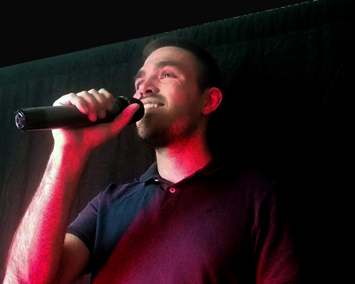 Illustration de chanteur de variété française, de pop et de rock